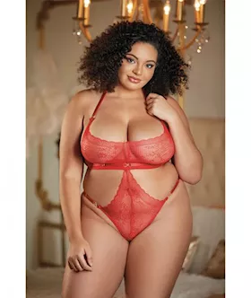 Allure Halter Ouverte Lace Teddy